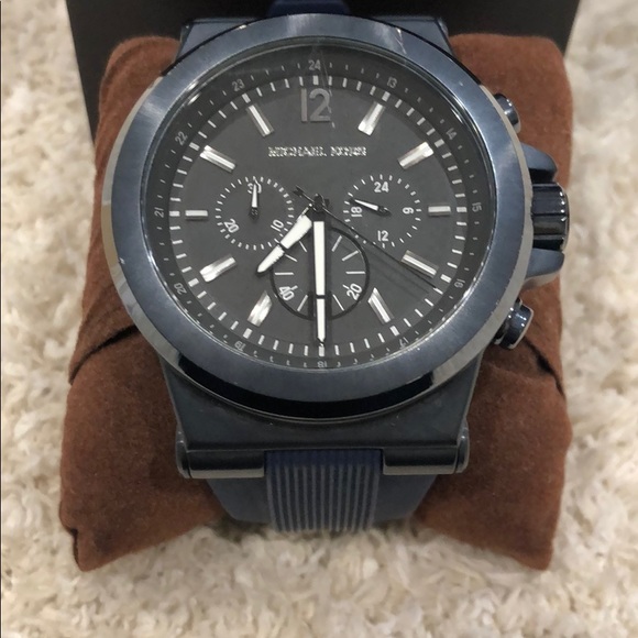 Men’s Michael Kors Watch - Picture 2 of 7